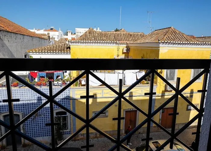 Casa Buganvilia * 塔维拉